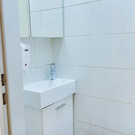Apartment With Comfy Balcony Innsbruck